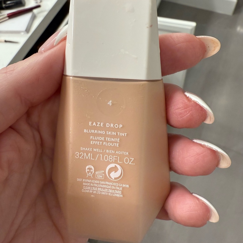 Eaze Drop Blurring Skin Tint - Cream